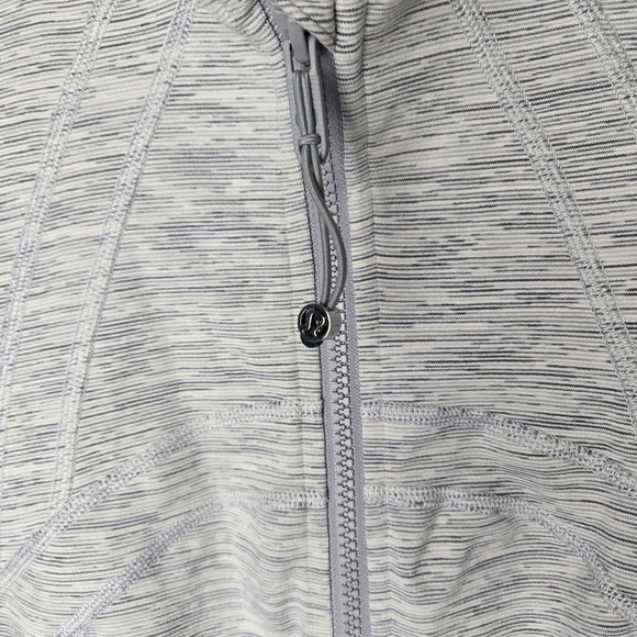 Lululemon Define Jacket, Wee Are From Space in Ice Grey Alpine White Size 8 - Picture 11 of 16
